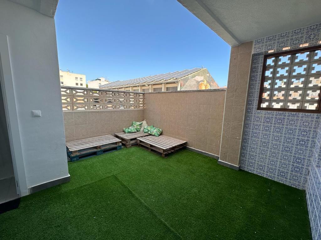 Piso 4 Dormitorios Centrico Con Gran Terraza サン・ホアン・デ・アリカンテ エクステリア 写真